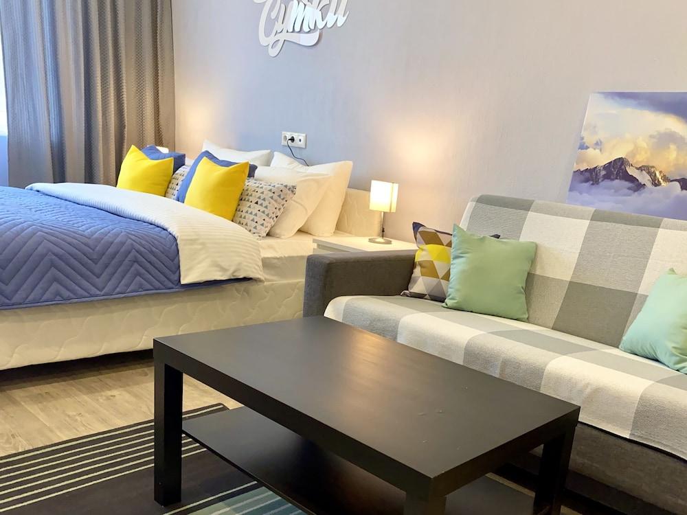 Dobriye Sutki - Vatutina 36 korp 1