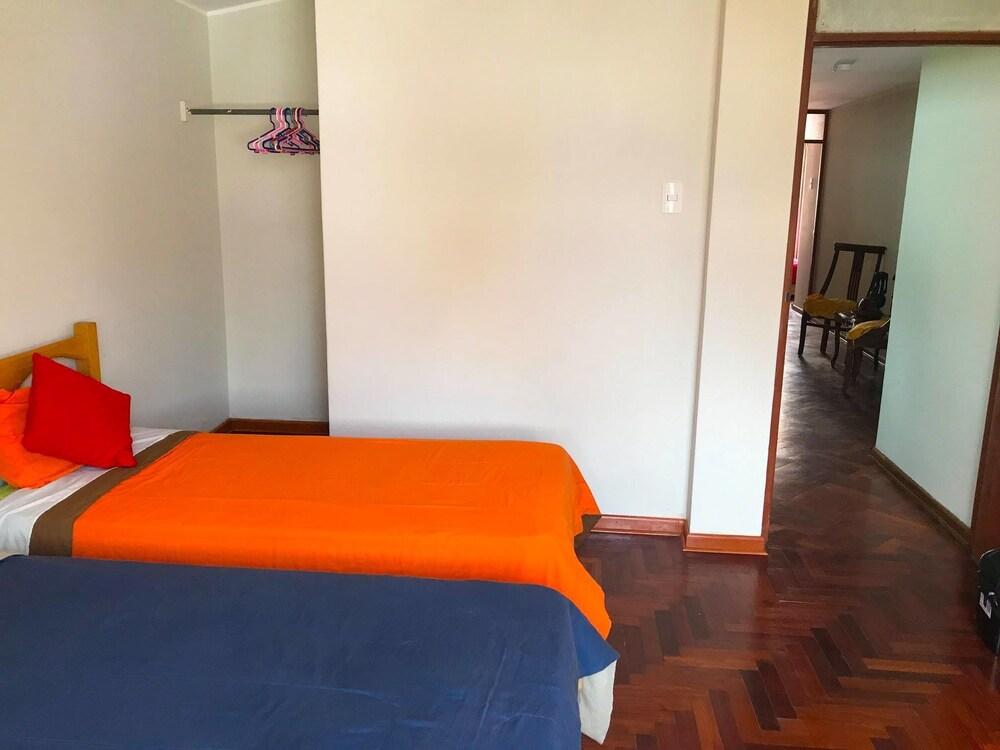 Airport Express Homestay