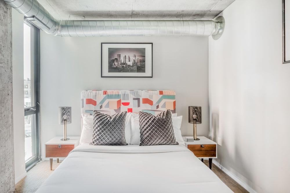 Mint House Minneapolis - Downtown West