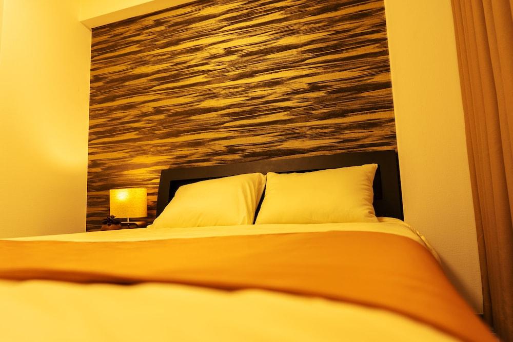 Primavera Kamata 303