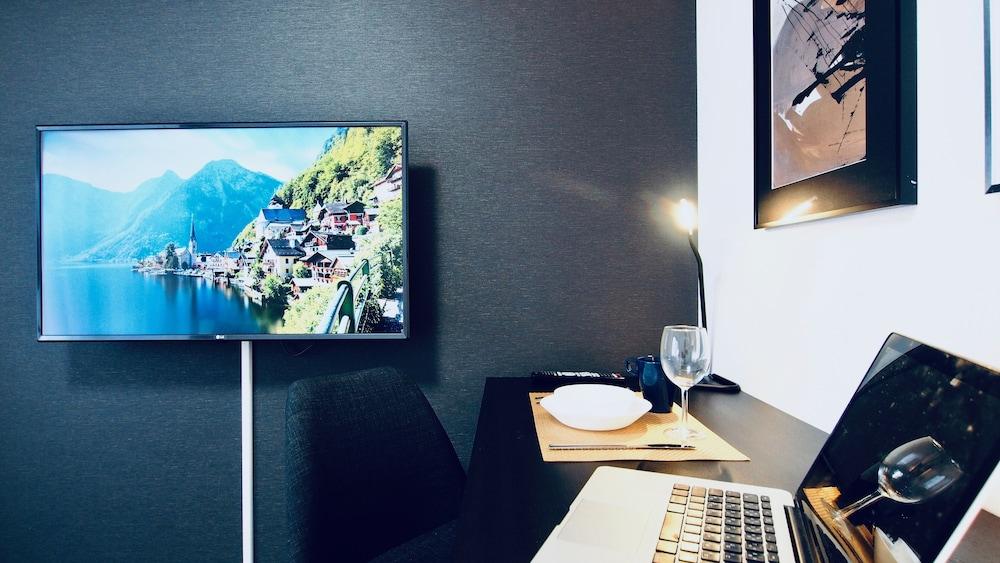 Ikegami Sky Garden Apartment