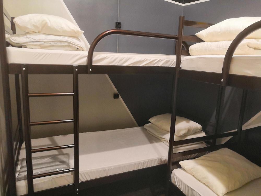Yourhostel Univer