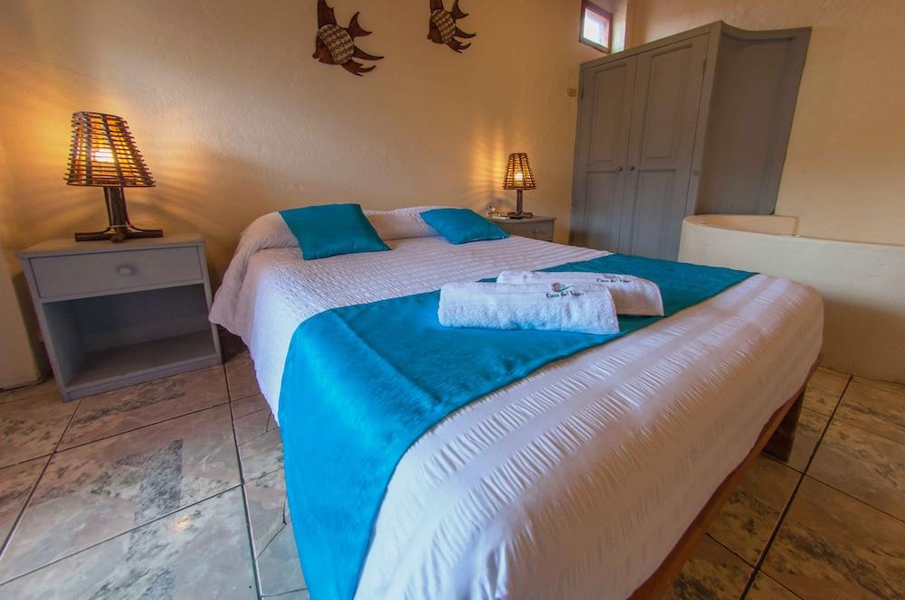 Casa del Lago Lodging House