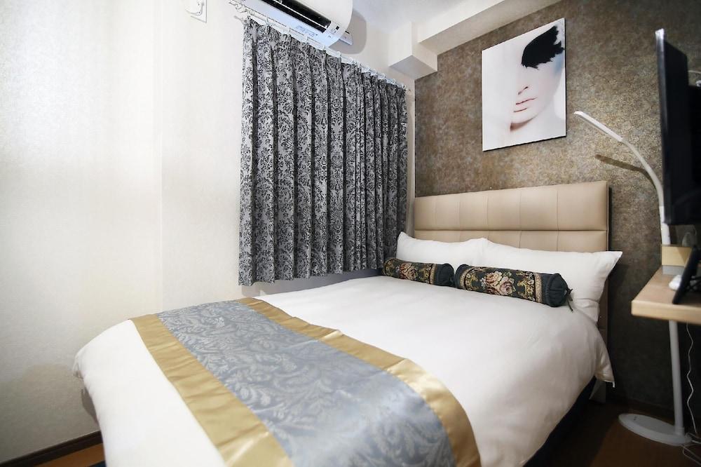 Shinjuku Global Hotel