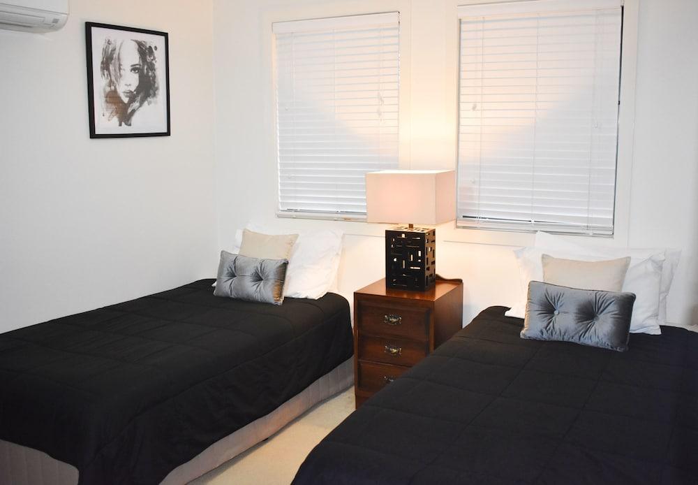 Large House with Pool