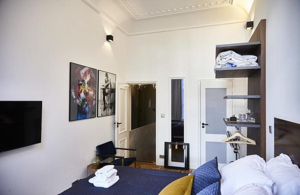 Downtown Room In Canal District