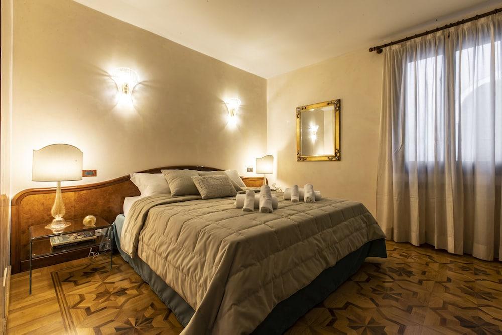 Marco Polo Superior R&R