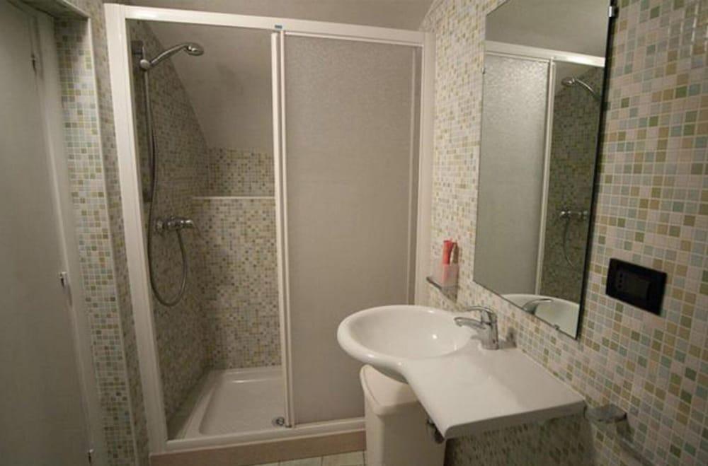 Dimora Tipica Specchia