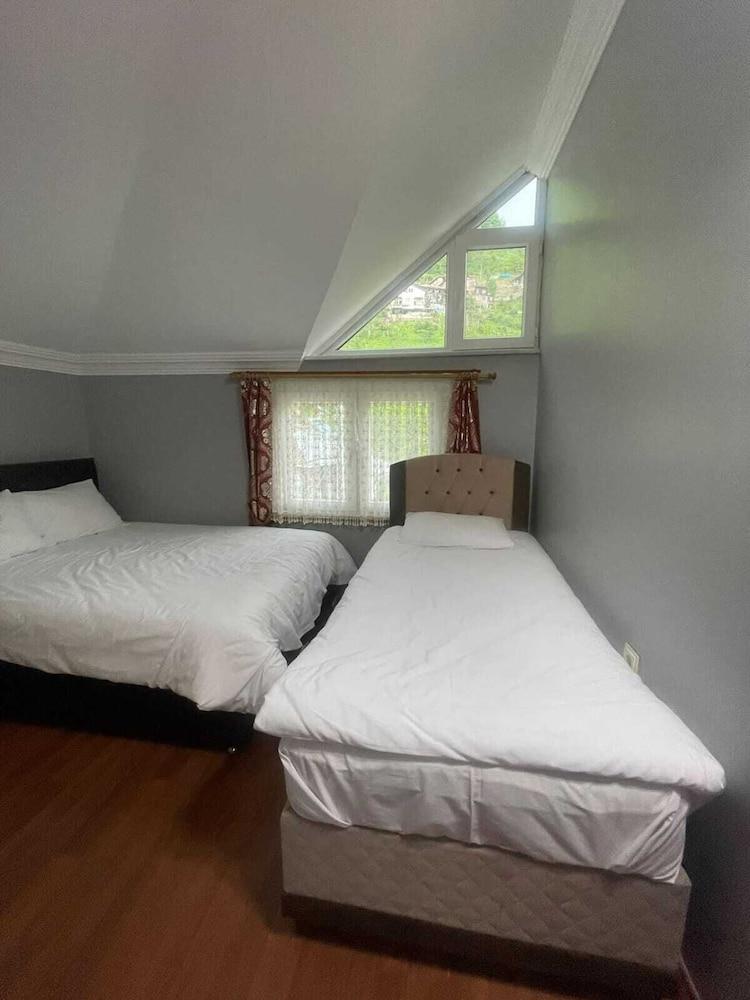 Zisto Apart Hotel & Bungalow