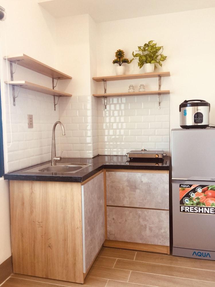 Enjoy Home Hotel & Apartment