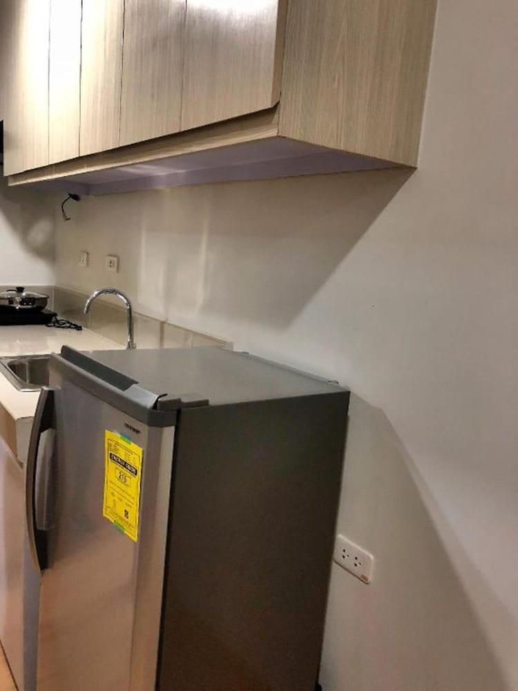 Happy Stay at Trees Residences