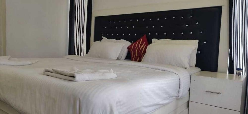 Kallat British Resort