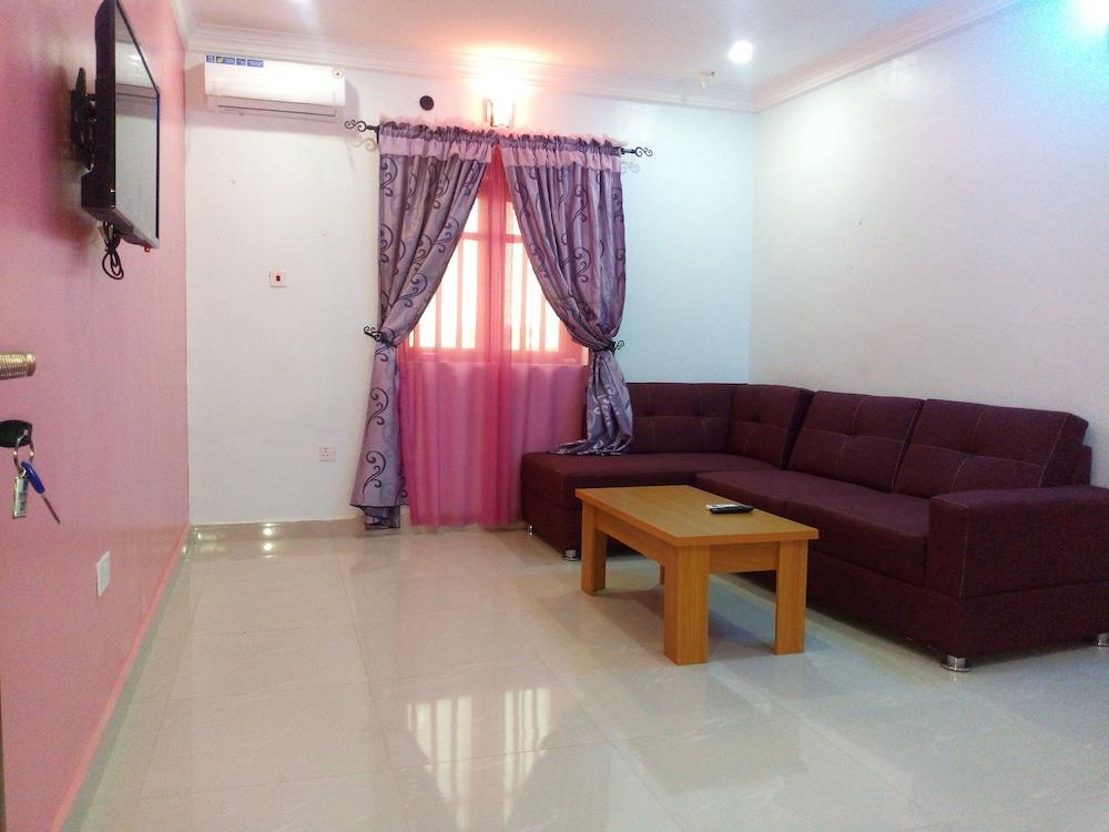 Denposon Royal Hotel