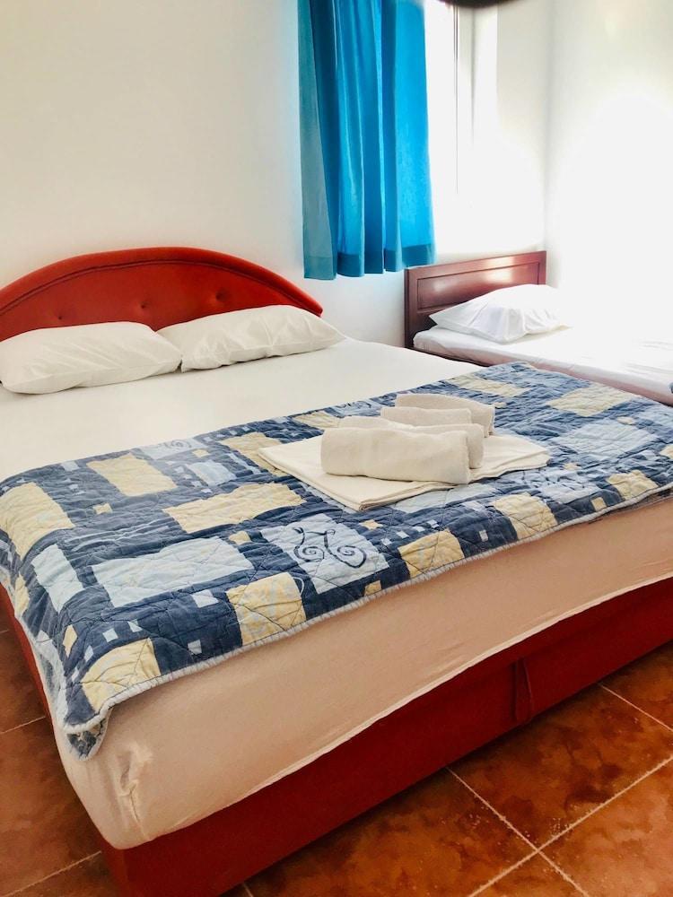 Apartments Ivanisevic