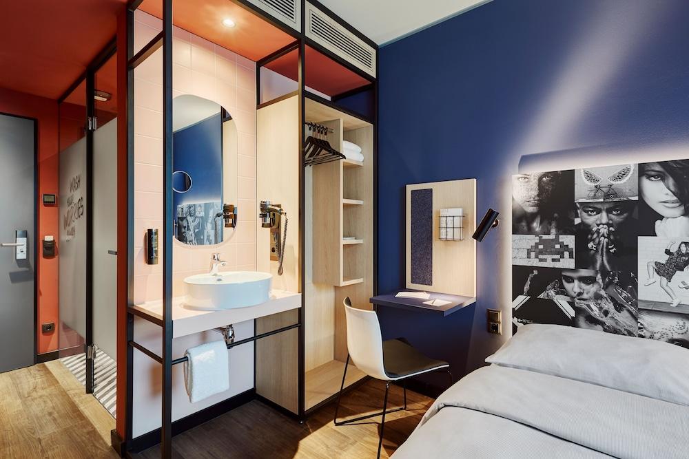 LEGERE EXPRESS Leipzig