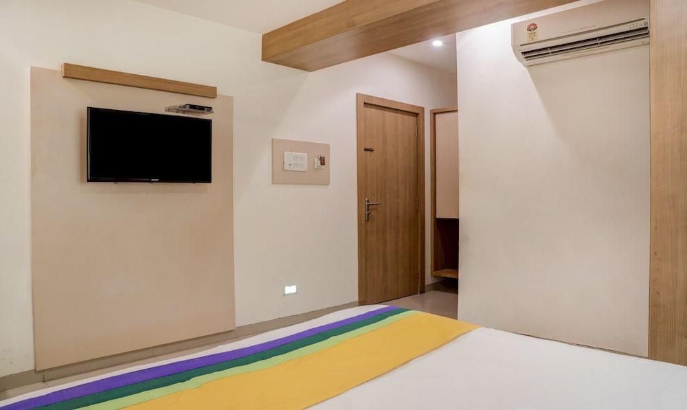 Treebo Trip Everest Lodging