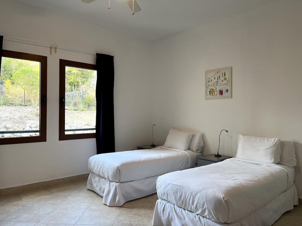 The Hotel Porto Cupecoy