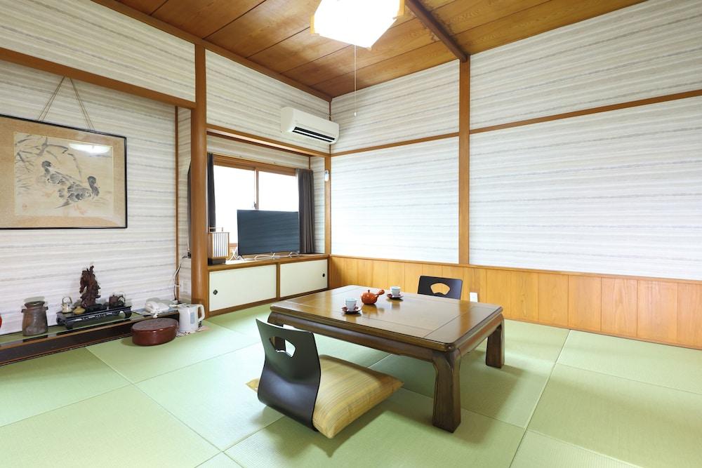 Ikariya Ryokan