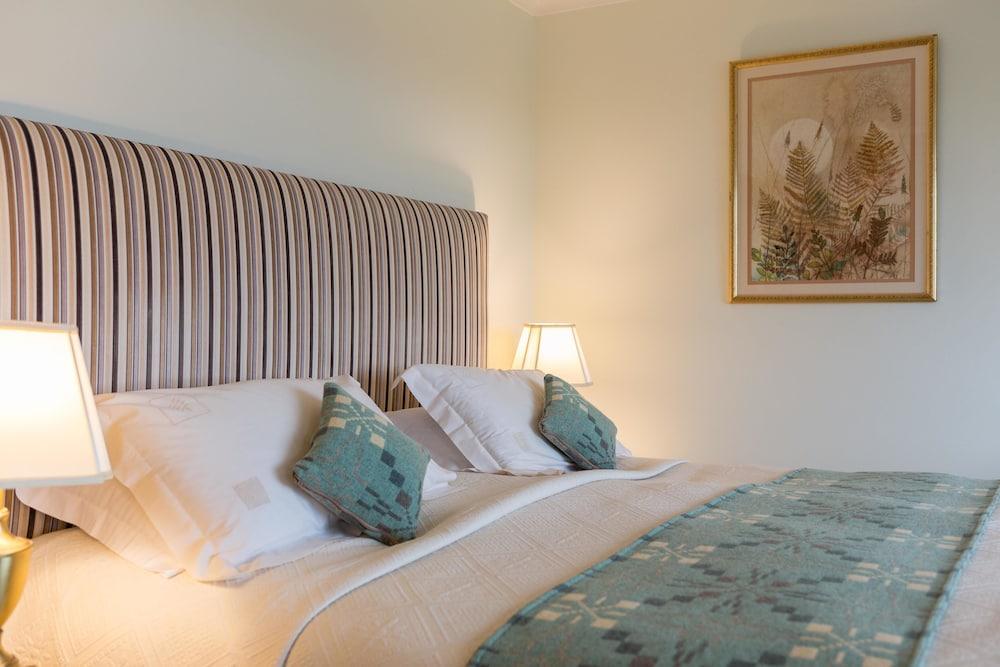 Ael Y Bryn Bed and Breakfast