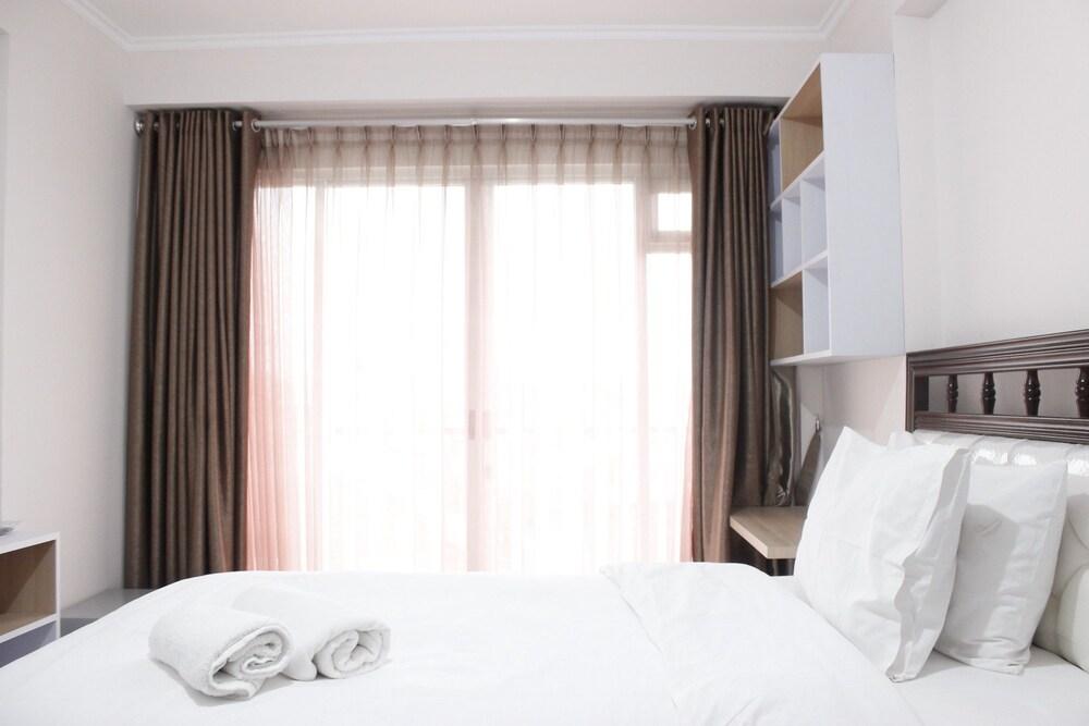 Compact Studio Room at Gateway Pasteur Apartment near Exit Toll