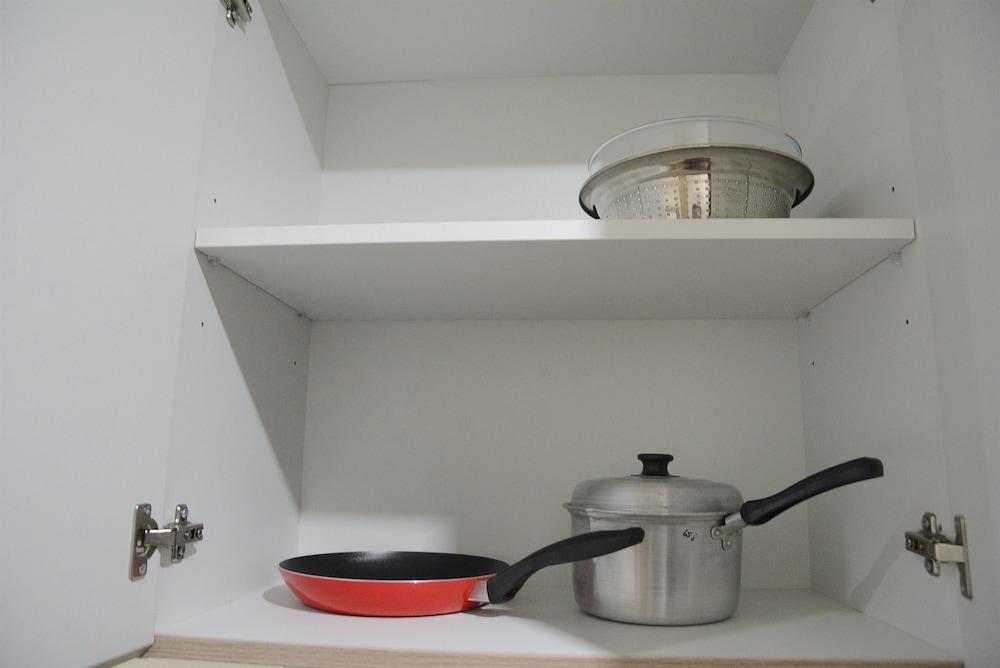 Spacious Studio Menteng Park Apartment