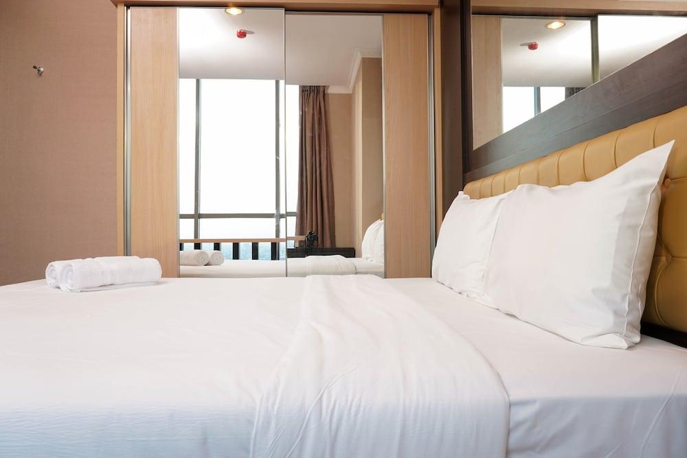 Tranquil 1BR GP Plaza Apartment