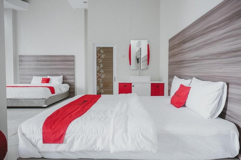 RedDoorz Syariah @ Jalan Dieng