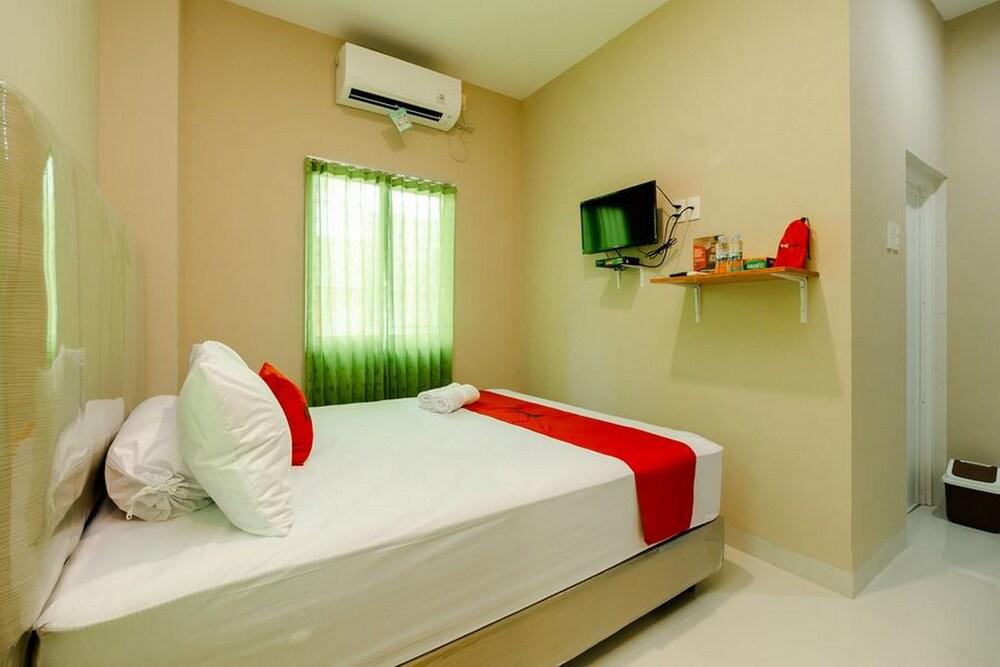 RedDoorz Syariah @ Panglima Polem Aceh