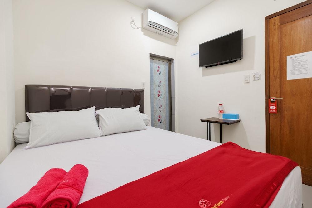 RedDoorz Syariah near Universitas Serambi Mekkah