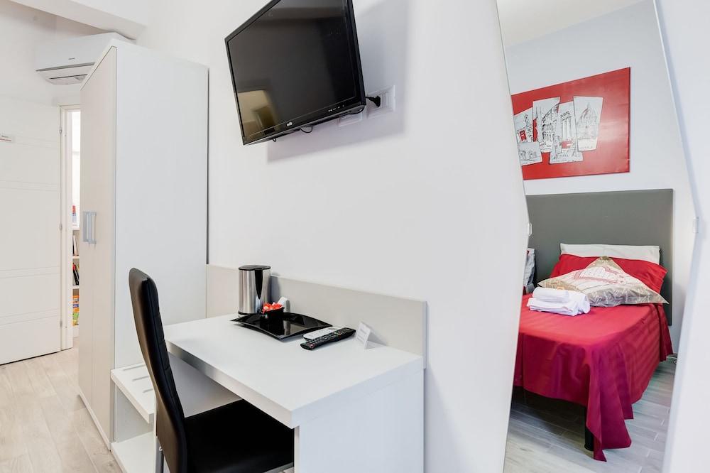 I Cantoni di Roma Guest House