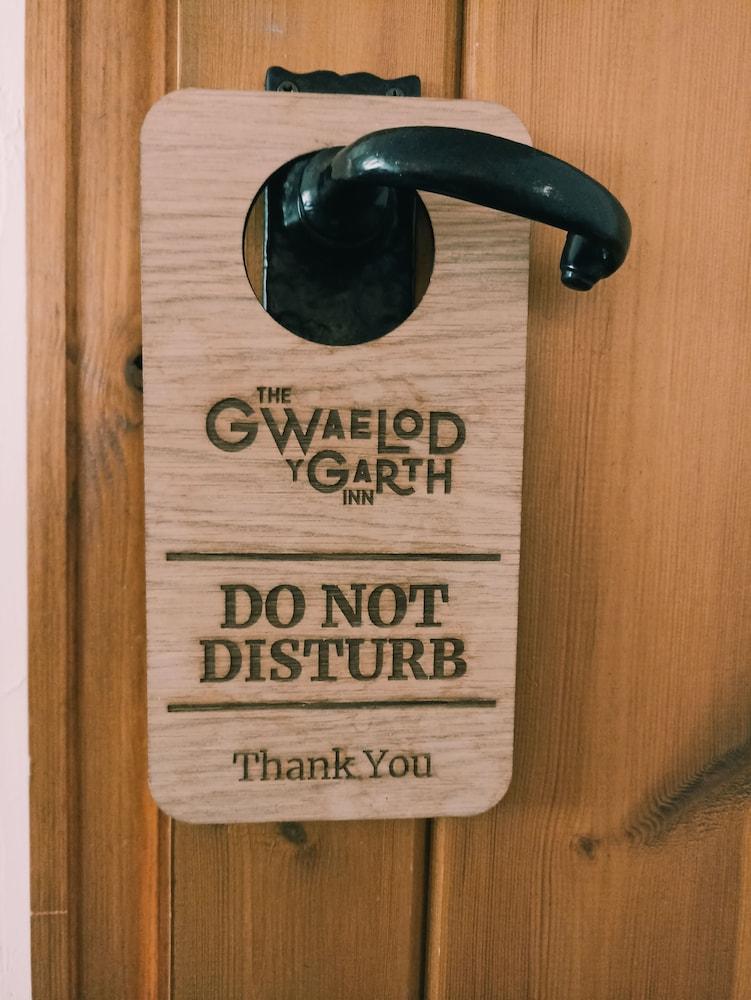 Gwaelod Y Garth Inn