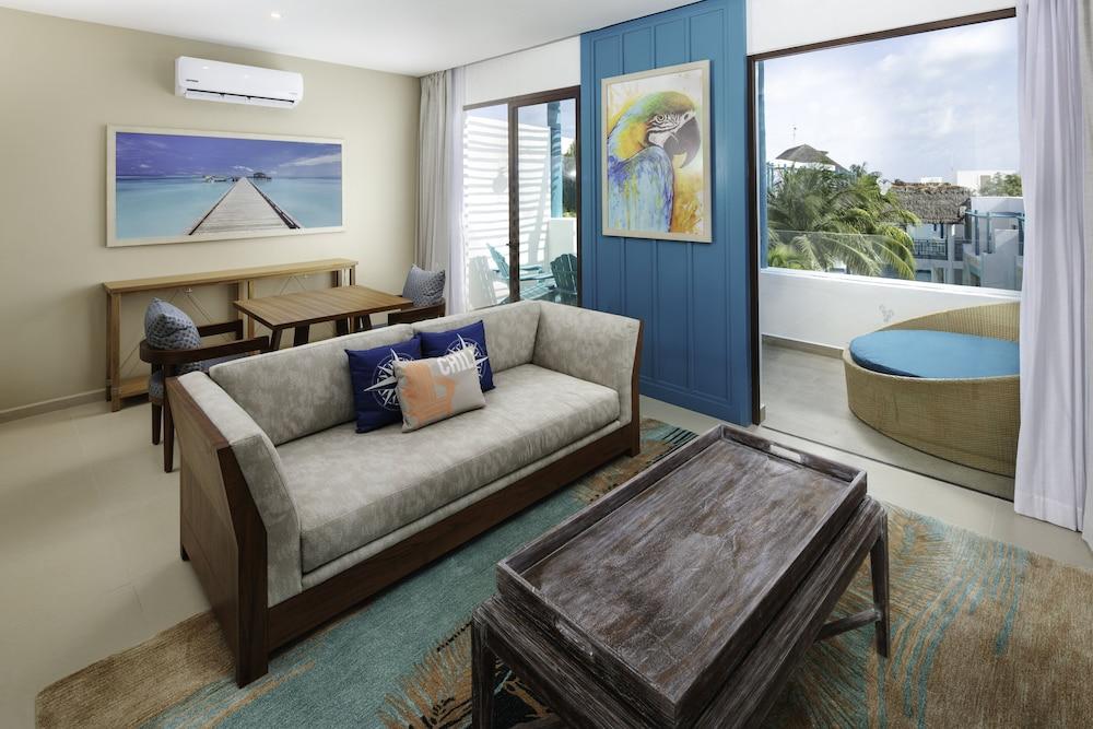 Margaritaville Island Reserve Riviera Cancún - A Karisma All-Inclusive Experience for All