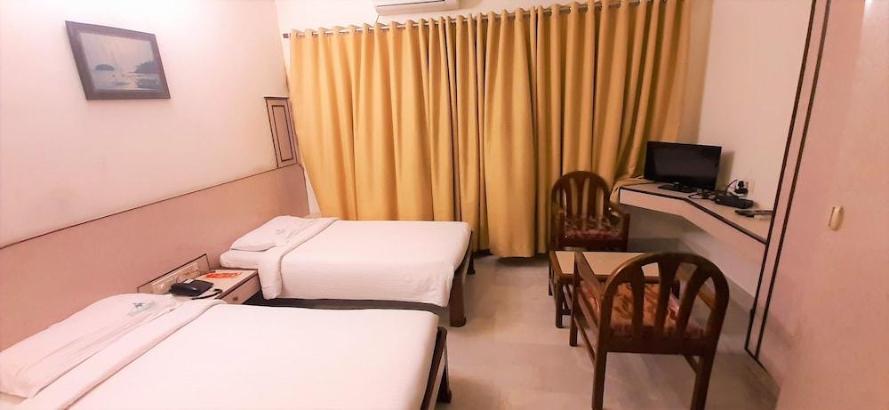 Hotel Mangalore International