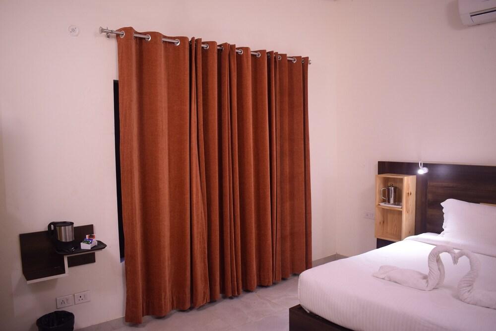 Wanderlust Corbett Resort