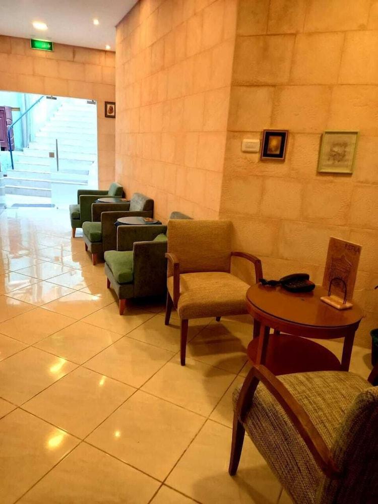 Petra Town Check-In Hotel