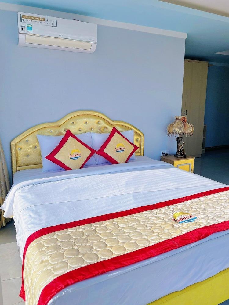 Sunrise Ninh Thuan Hotel