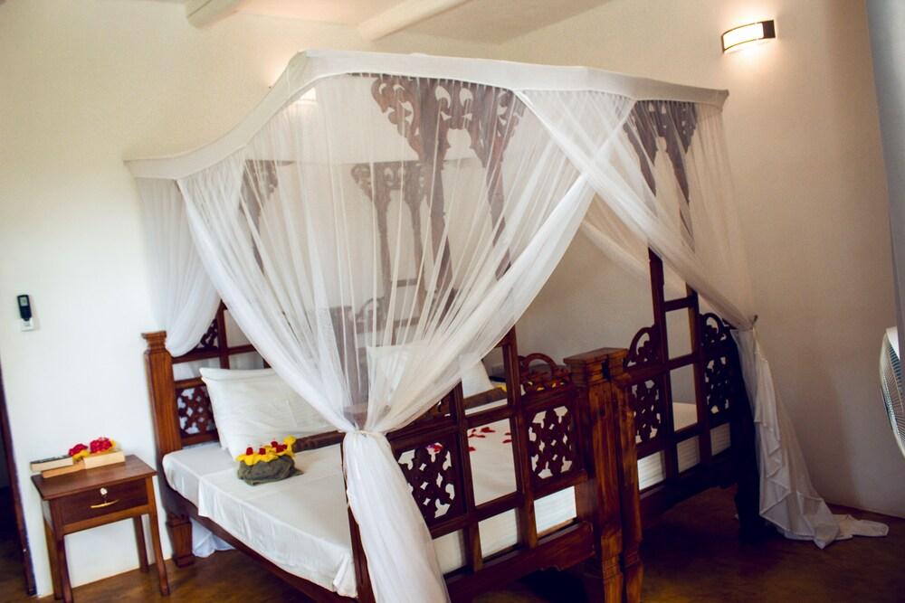 Mafia Kivulini Lodge