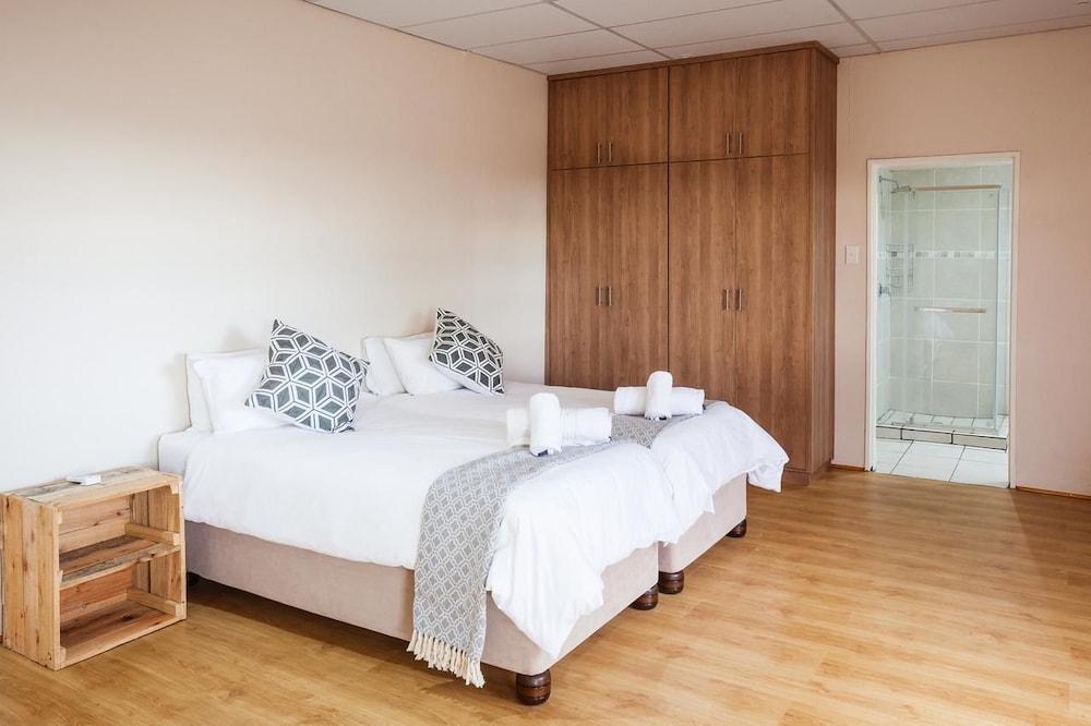 Witfontein Game Lodge