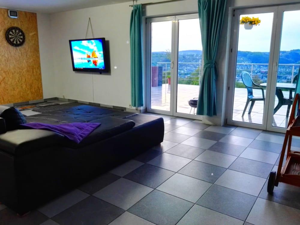 3 Zimmer-Apartment mit Weitblick