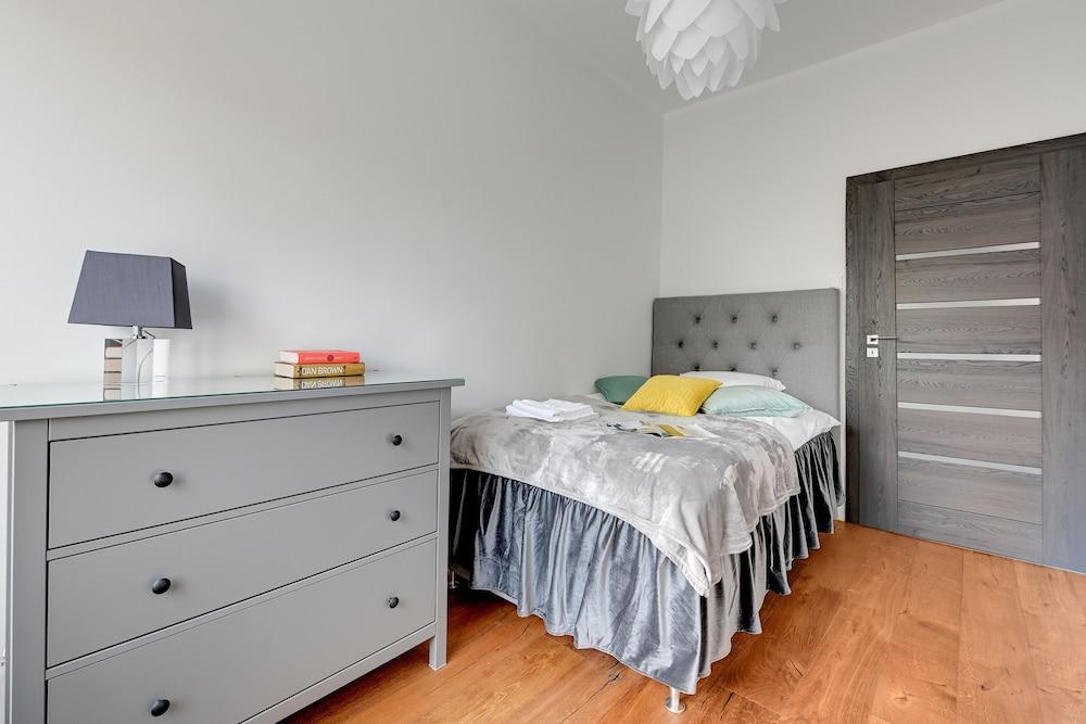 Flats For Rent - Długa Old Town