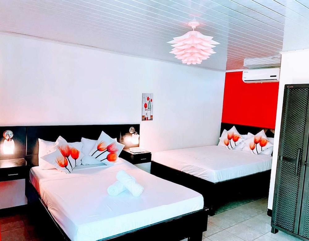 Roca Mar Puerto Viejo