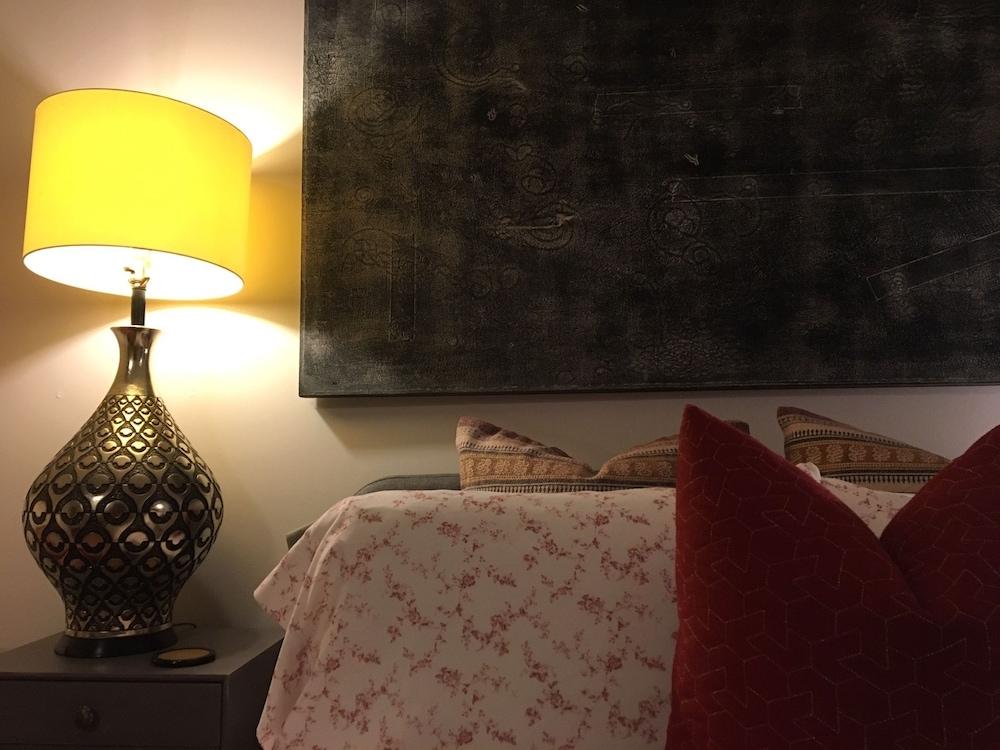 La Maison de Ville - bed & bistro