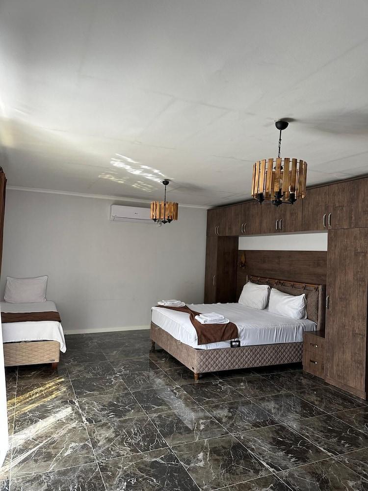 Kehribar Otel & Cafe Restaurant