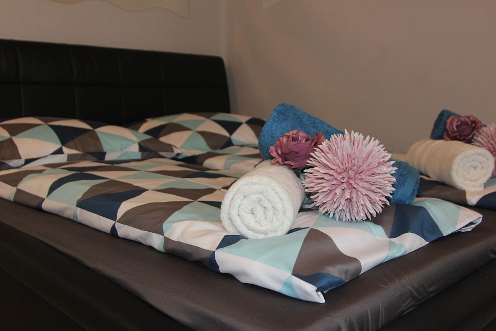 Kitty Downtown Apartman