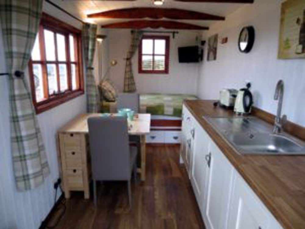 Welltrough Hall Farm