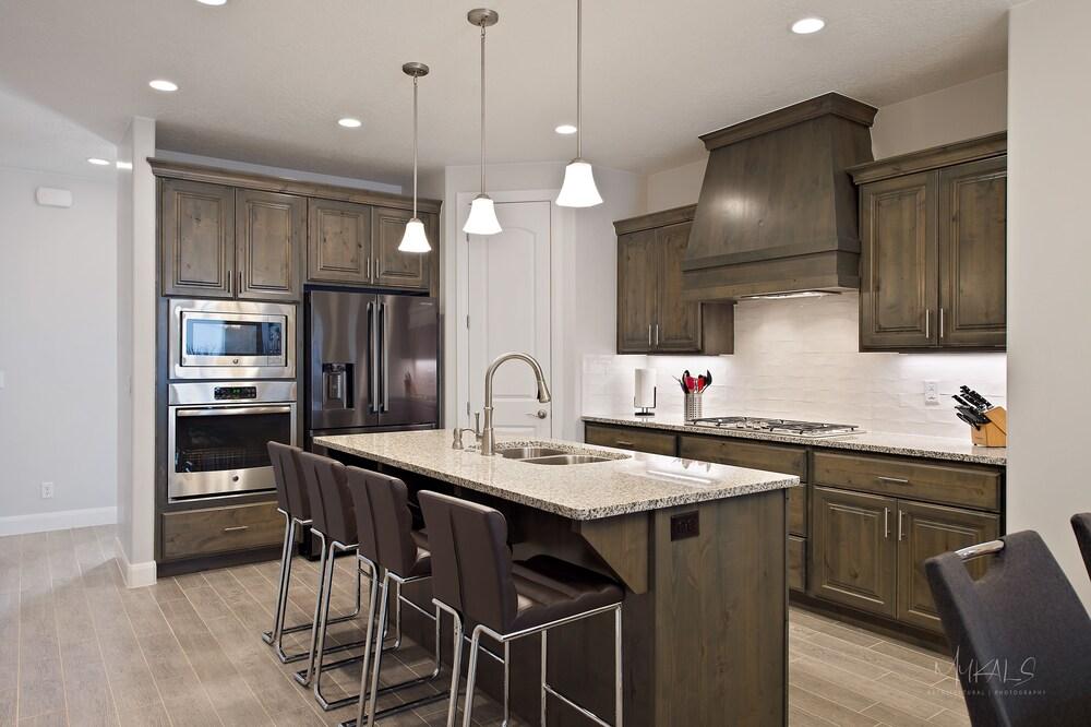 Whiterocks Vista by RedAwning