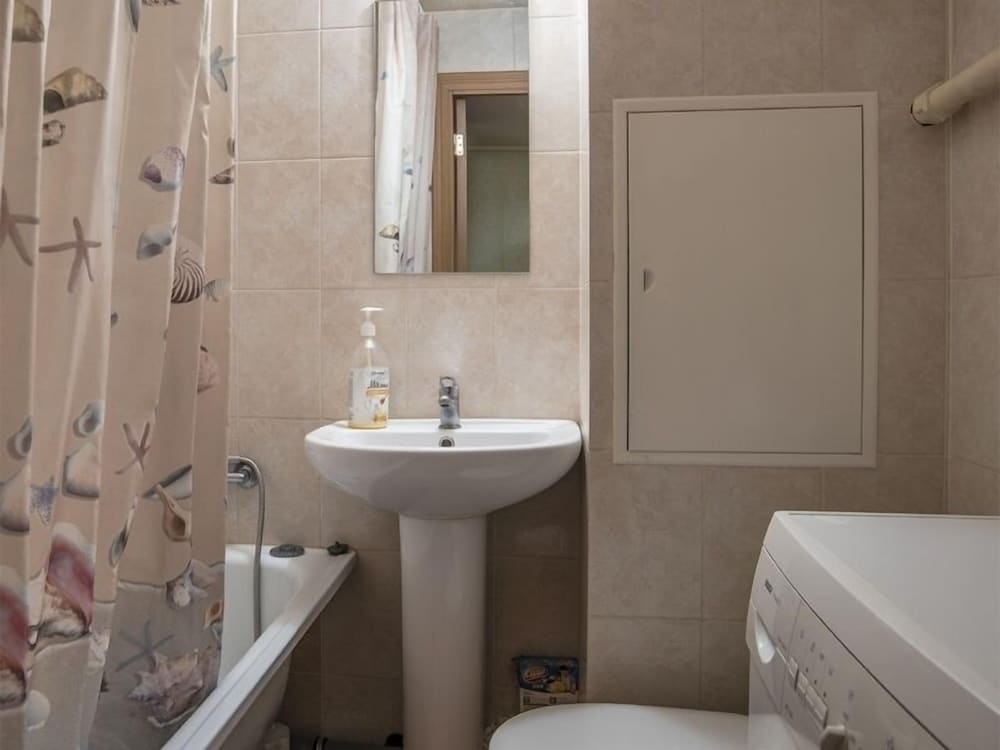 Apartment - Vvedenskogo 10