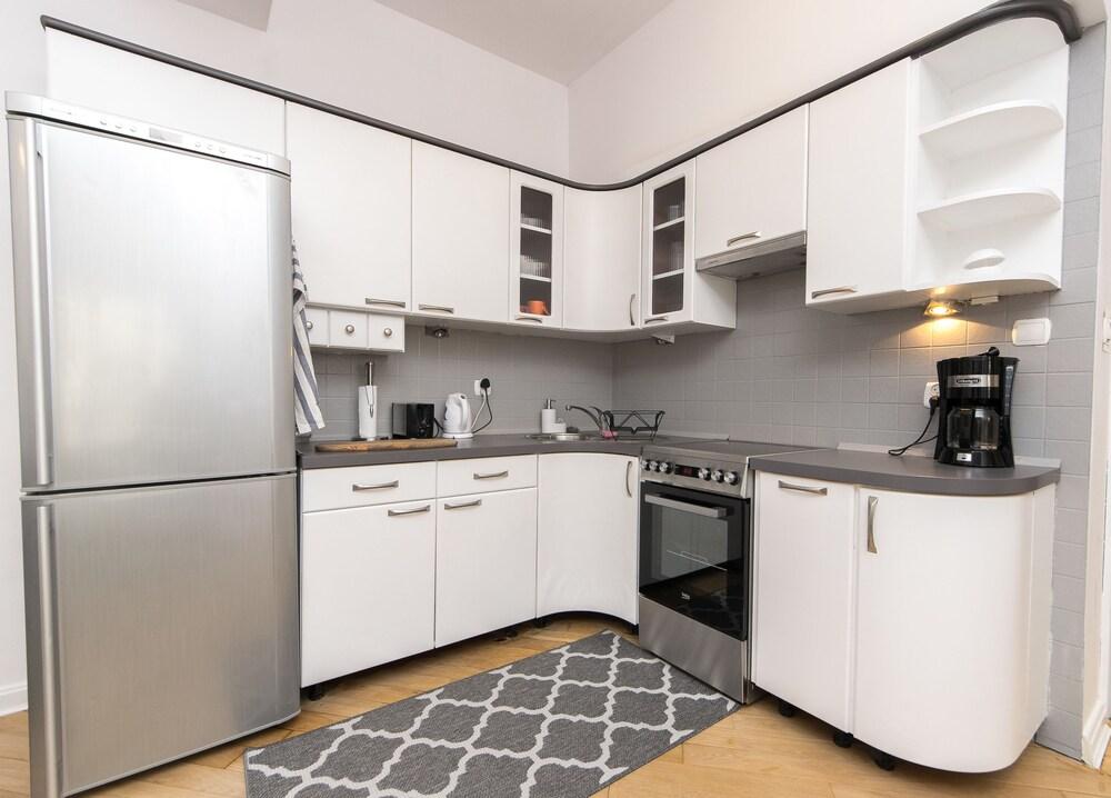 Spacious apartment in Old Town p4you pl