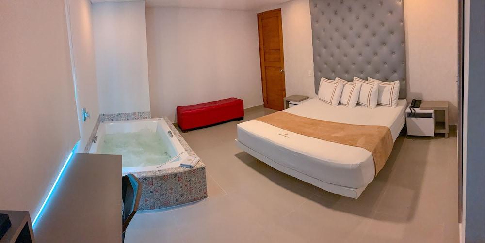 Hotel Infinity Medellin