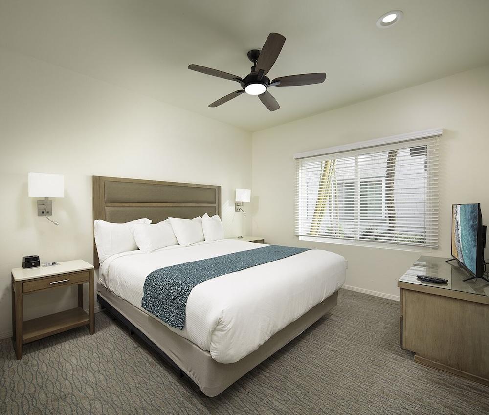 WCH at Wave Crest Resort